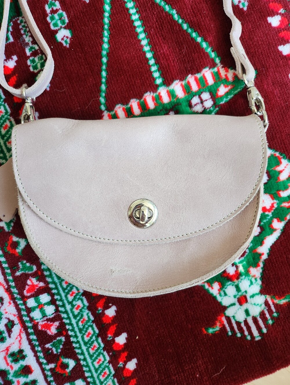 Roots Mini Saddle Crossbag- Dusty Pink - Picture 3 of 8
